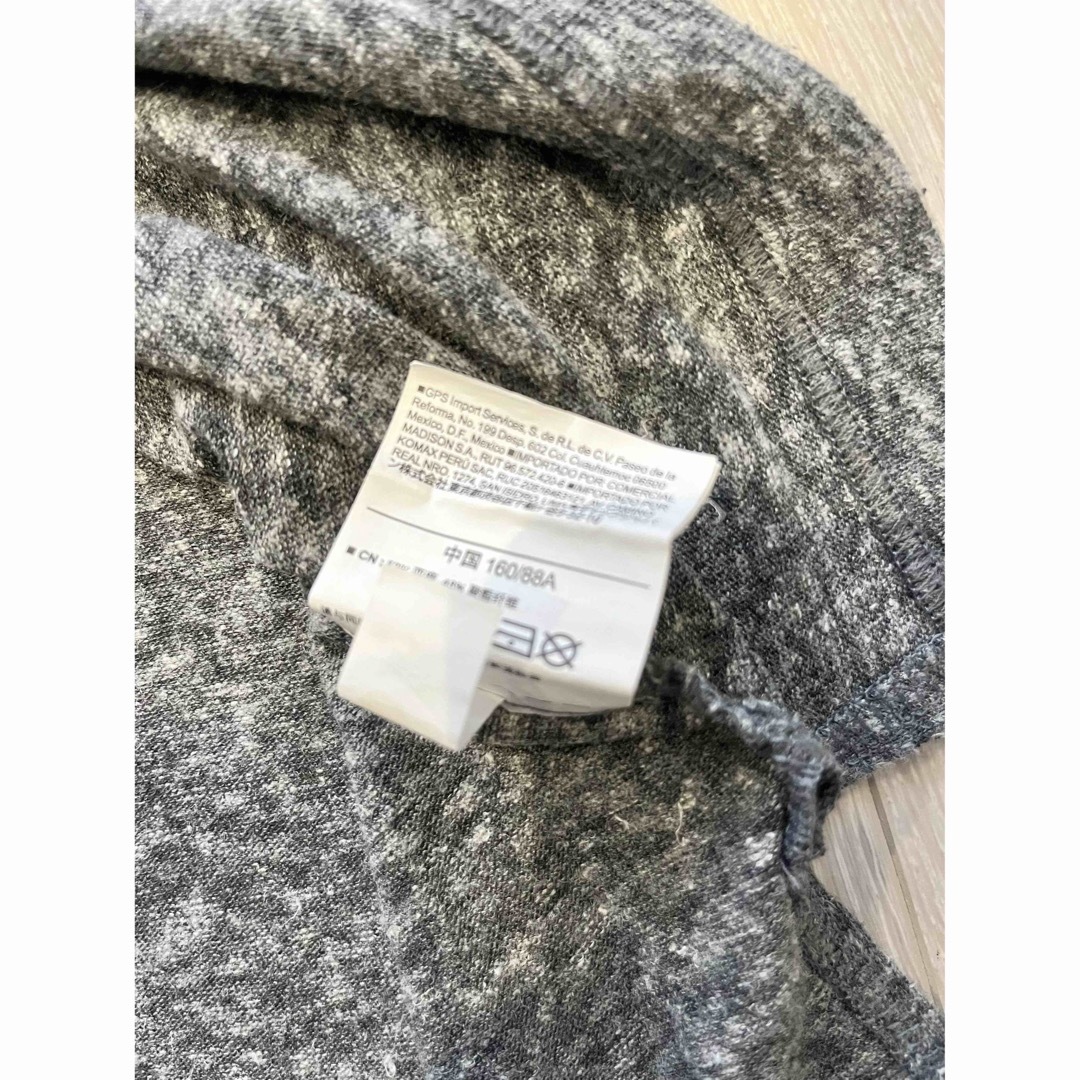 Old Navy(オールドネイビー)のOLD NAVY レディース Ｖネック Tシャツ レディースのトップス(Tシャツ(半袖/袖なし))の商品写真