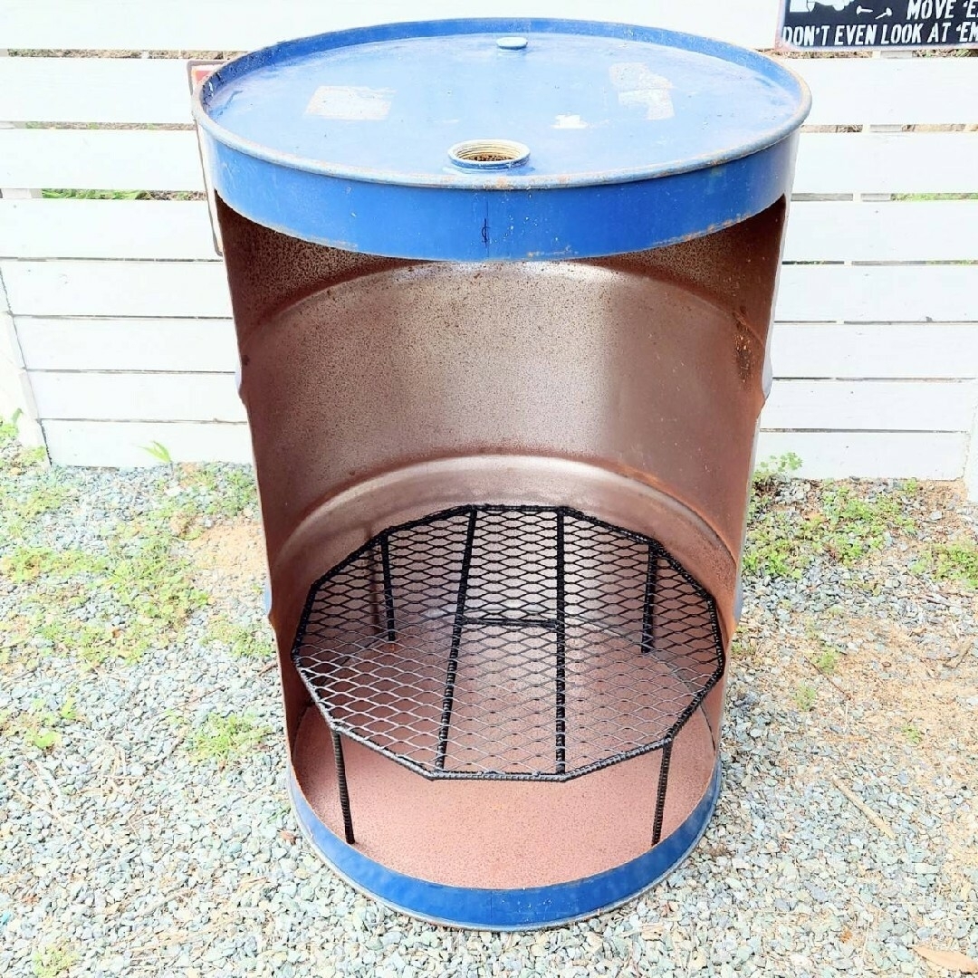 焼却炉　ロストル　ドラム缶200リットル用 アウトドアエキスパンドメタル 焚き火 スポーツ/アウトドアのアウトドア(ストーブ/コンロ)の商品写真