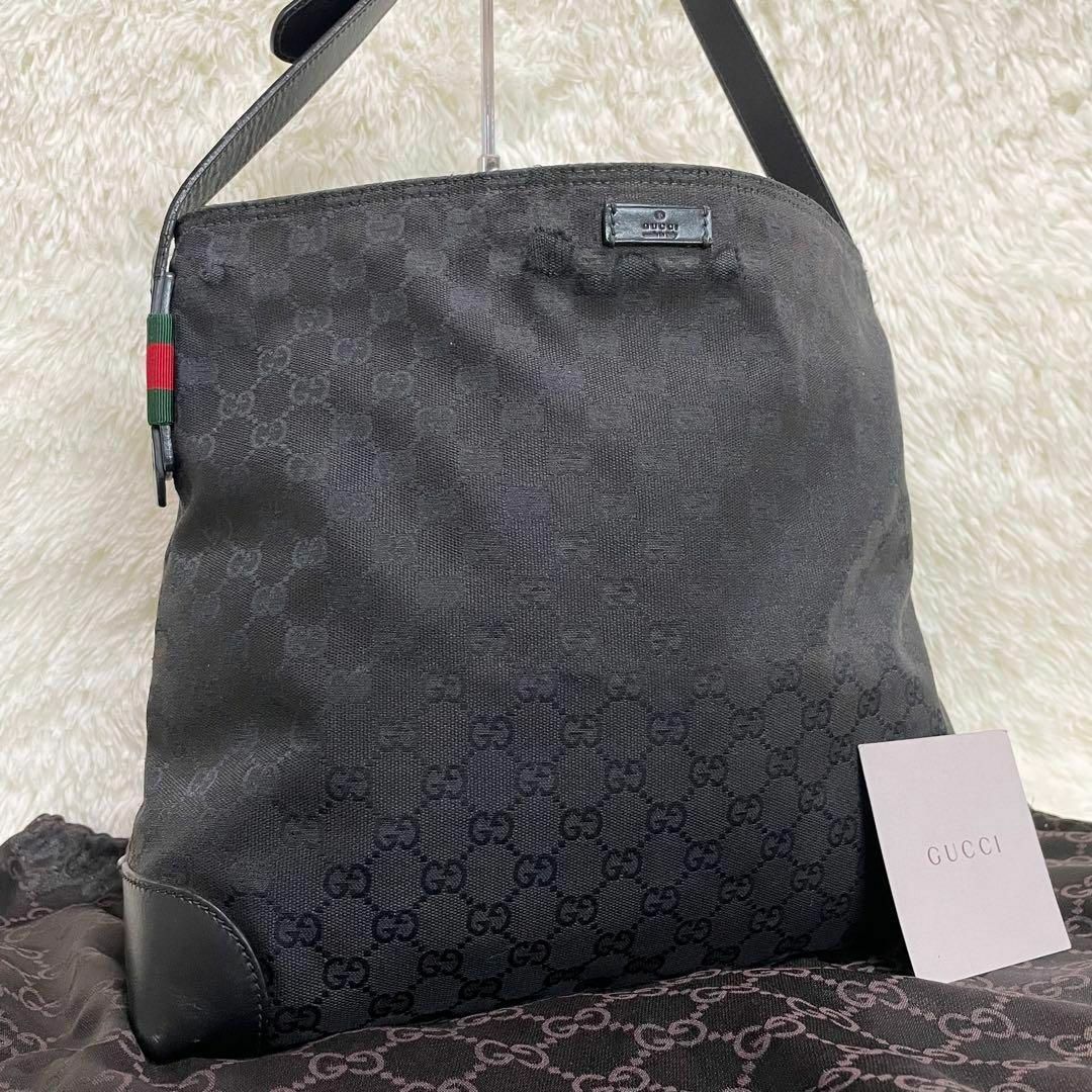 Gucci(グッチ)の希少　GUCCI  ショルダーバッグ　シェリーライン　A4.PC収納　大容量　黒 レディースのバッグ(ショルダーバッグ)の商品写真