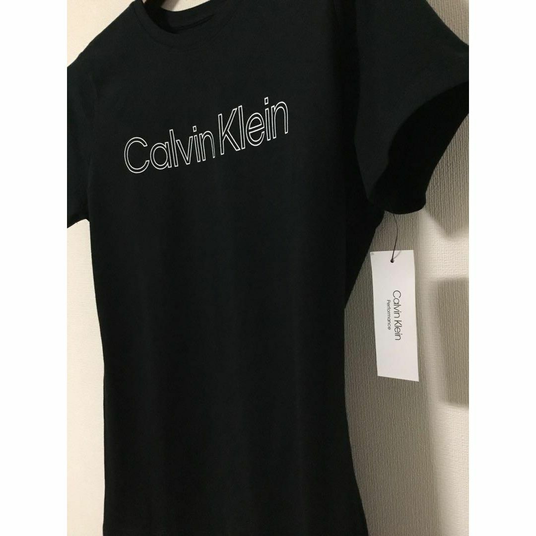 Calvin Klein(カルバンクライン)の新品Calvin Klein Performance レディース　ロゴ　Tシャツ レディースのトップス(Tシャツ(半袖/袖なし))の商品写真