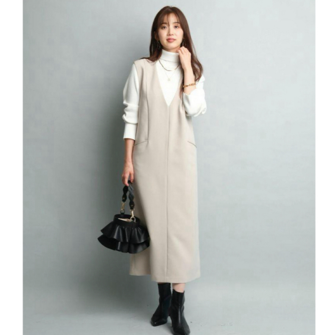 JUSGLITTY - ジャスグリッティー JUSGULITTY Vネックジャンスカ JUSGLITTY - ジャスグリッティー JUSGULITTY Vネックジャンスカ