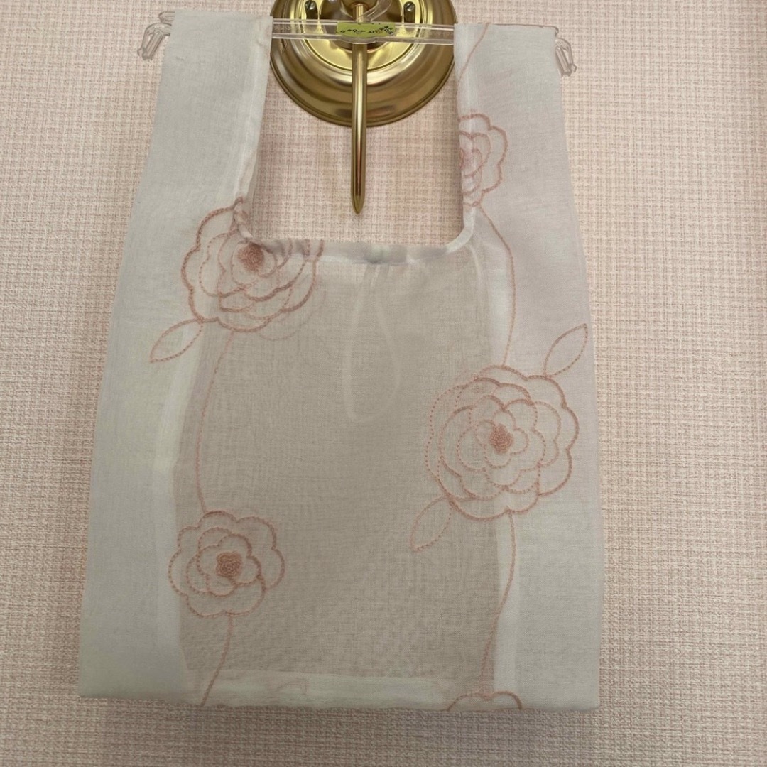 ⭐︎B-9刺繍シースルーエコバッグ　1枚　コンビニバッグ　オーガンジートート レディースのバッグ(エコバッグ)の商品写真
