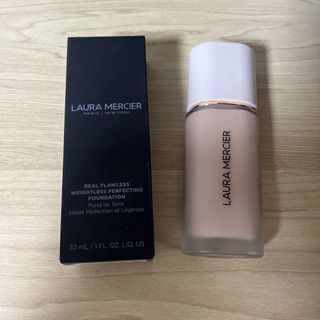 ローラメルシエ(laura mercier)のローラメルシエ　リアルフローレスウェイトレスパーフェクティングファンデーション(ファンデーション)