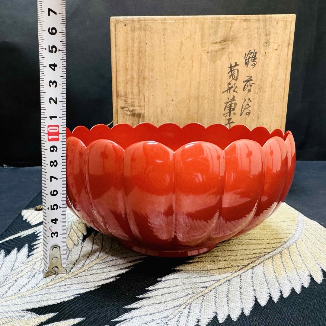 木製　漆器　鶴蒔絵菊形菓子鉢　1客　共箱 エンタメ/ホビーの美術品/アンティーク(漆芸)の商品写真