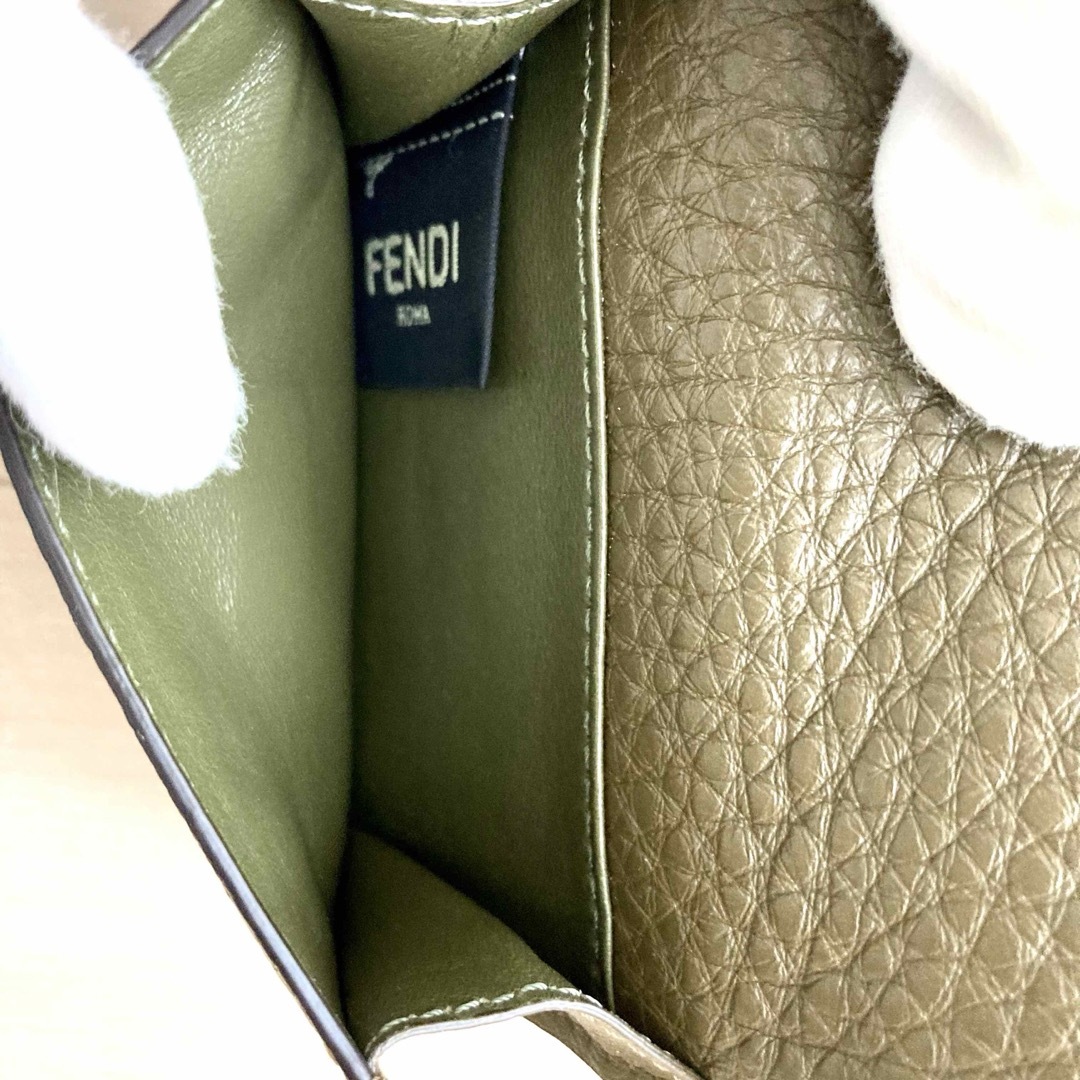 FENDI(フェンディ)の【極美品】FENDI フェンディ ピーカブー マイクロ 三つ折り財布  レディースのファッション小物(財布)の商品写真