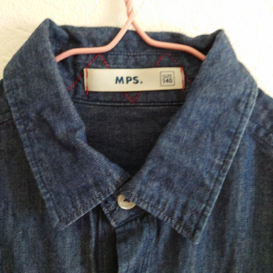 MPS(エムピーエス)のMPS デニムシャツ 140cm キッズ/ベビー/マタニティのキッズ服女の子用(90cm~)(ブラウス)の商品写真