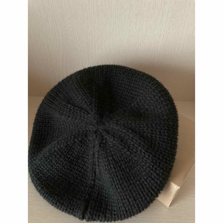 ニットベレー帽　黒　フリーサイズ(ハンチング/ベレー帽)