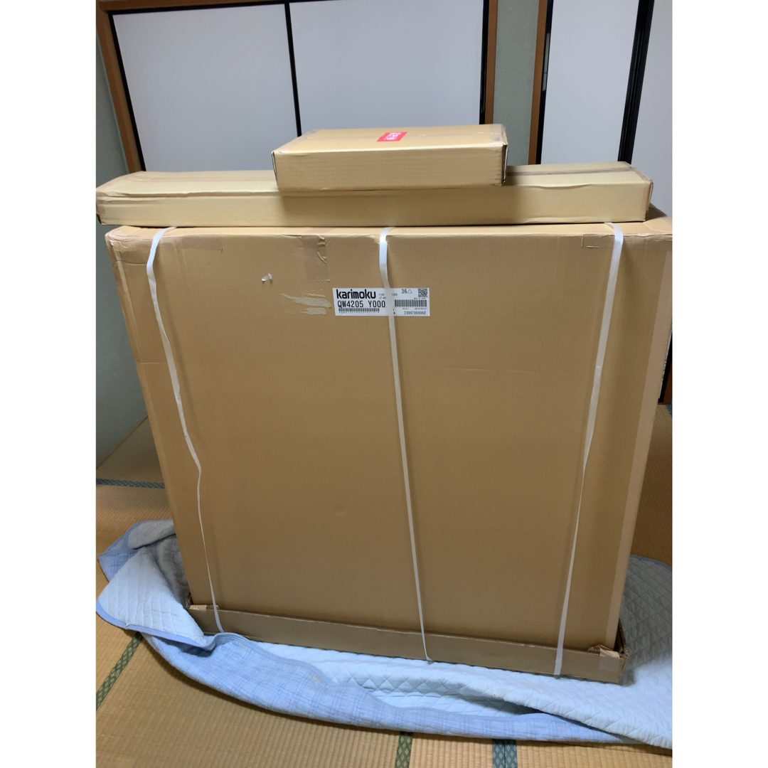新品未開封!カリモク家具 TV壁掛けタイプボード!(値引き交渉可!) 新品未開封!カリモク家具 TV壁掛けタイプボード!(値引き交渉可!)