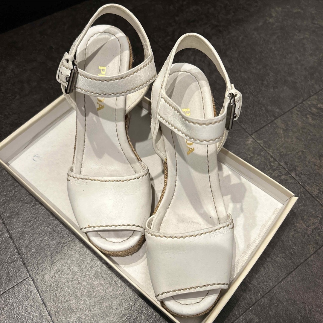PRADA プラダ ウェッジソール サンダル 23.5cm | フリマアプリ ラクマ PRADA プラダ ウェッジソール サンダル 23.5cm | フリマアプリ ラクマ
