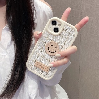 【売れ筋商品】iPhone15Pro　ケース　スマイリー　白色　チェック　ニット(iPhoneケース)