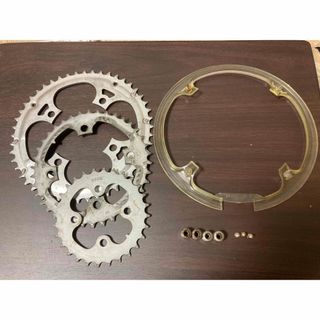 チェーンカバーとチェーンリング48+38+28T/GIANT ESCAPE R3(その他)