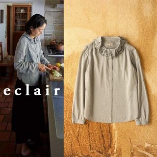 マーガレットハウエル(MARGARET HOWELL)のマーガレットハウエル ラッフルカラー フリルシャツ 菊池亜希子 34,560円(シャツ/ブラウス(長袖/七分))