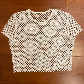 シーイン(SHEIN)のSHEIN トップス(Tシャツ/カットソー)