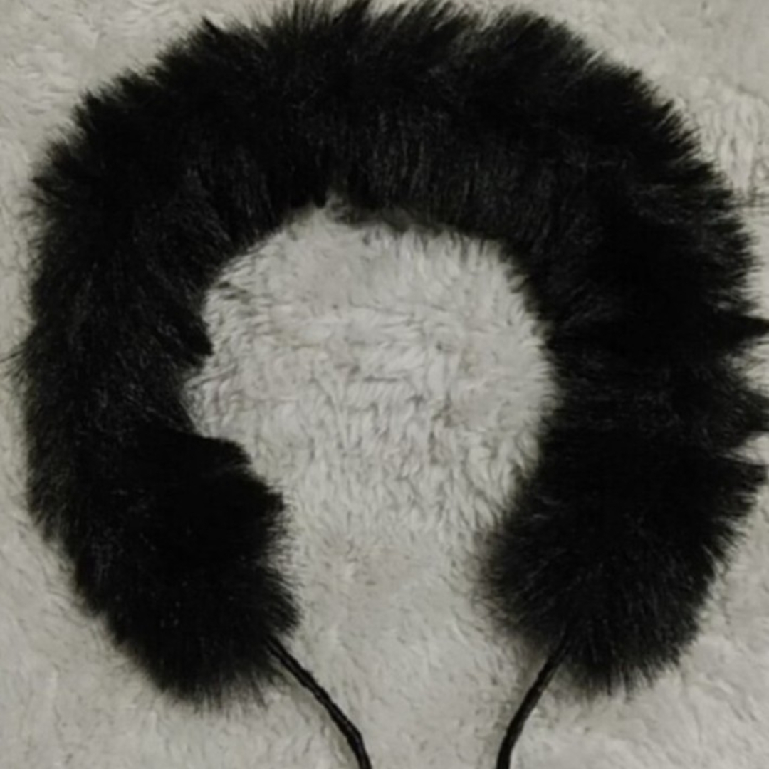 ファーカチューシャ 黒 レディースのヘアアクセサリー(カチューシャ)の商品写真