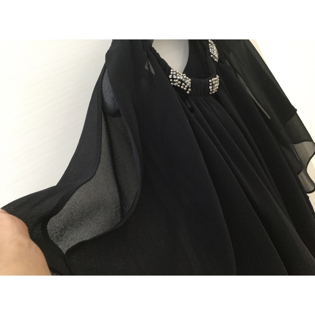 新品タグ付き☆シフォンブラウス　黒　ブラック　* レディースのトップス(シャツ/ブラウス(半袖/袖なし))の商品写真