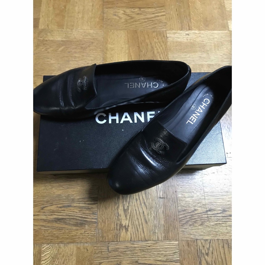 CHANEL(シャネル)のシャネルフラットシューズ レディースの靴/シューズ(バレエシューズ)の商品写真