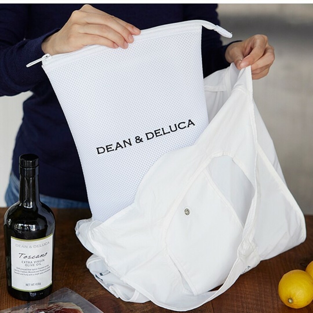 DEAN & DELUCA(ディーンアンドデルーカ)のDEAN&DELUCA バッグインバッグ 白 未使用 レディースのバッグ(その他)の商品写真