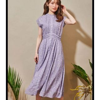 Noela - ノエラ かすれ小花ワンピース ラベンダー ロングワンピース ノースリーブ