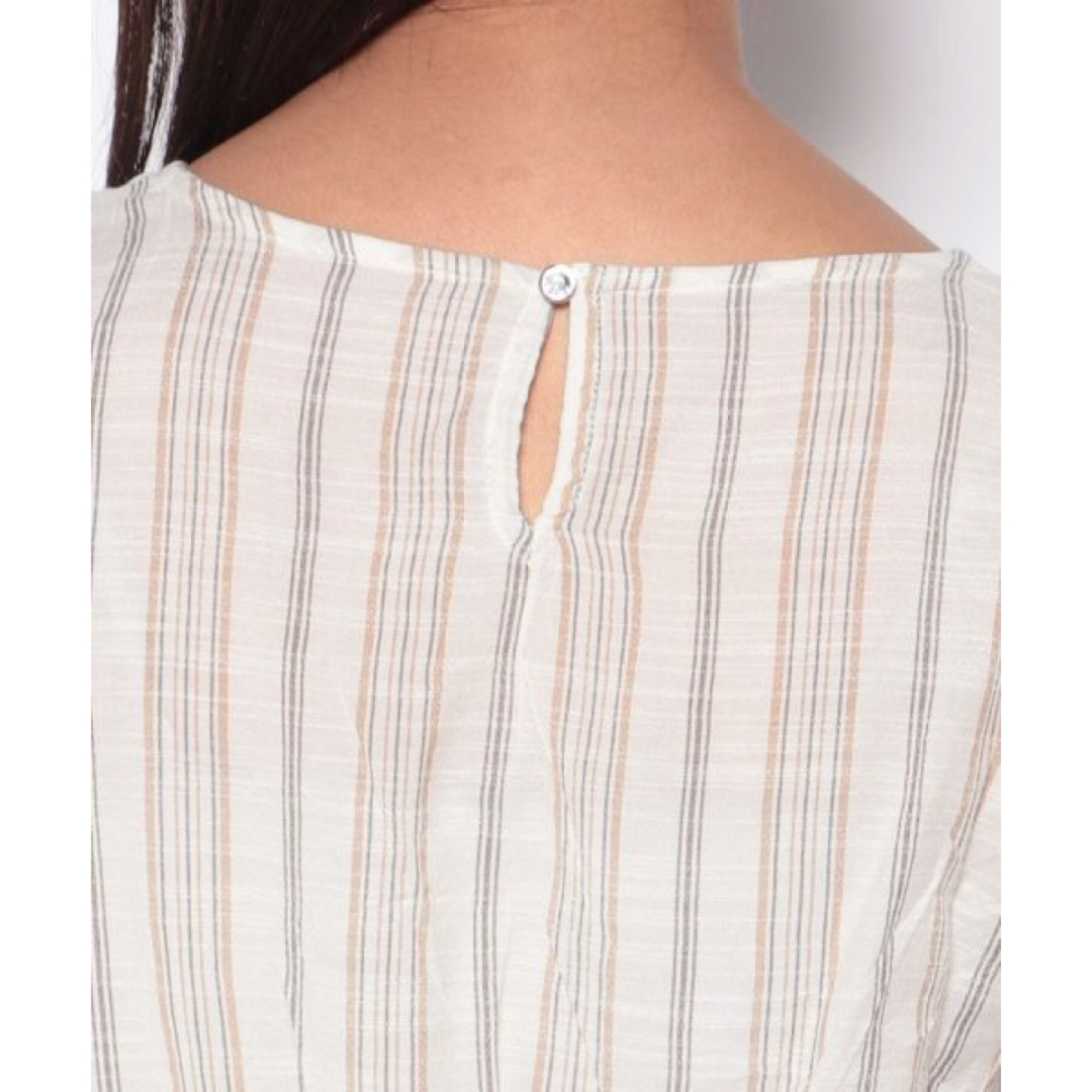 grove(グローブ)のgrove ストライプシャツ　ブラウス　プルオーバー レディースのトップス(シャツ/ブラウス(半袖/袖なし))の商品写真