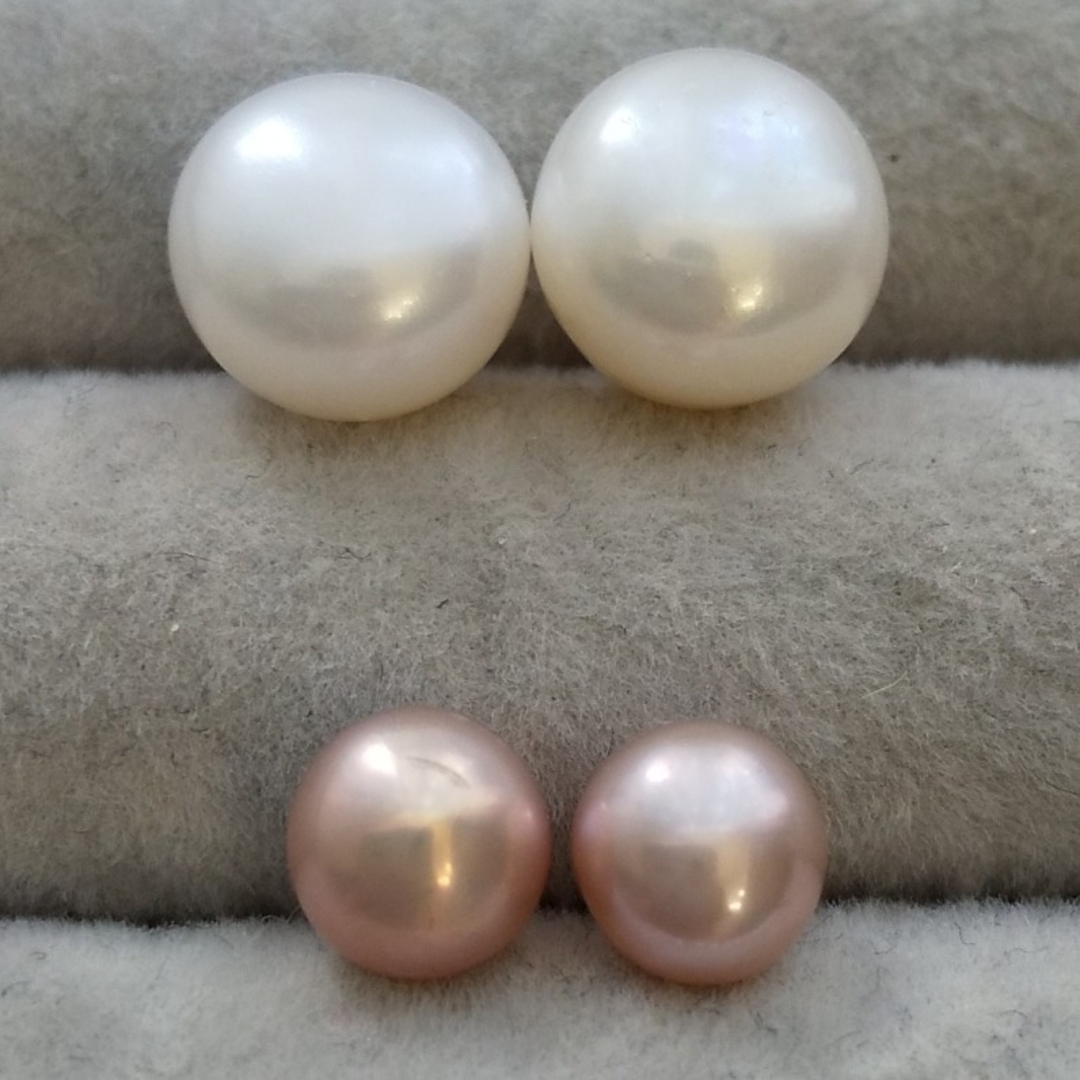 1 淡水真珠2色 大小セット 本真珠 艶あり シルバー silver レディースのアクセサリー(ピアス)の商品写真