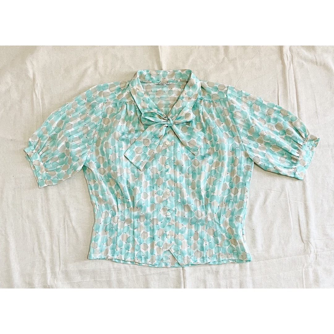 5️⃣ ribbon blouse ／ vintage レディースのトップス(シャツ/ブラウス(半袖/袖なし))の商品写真