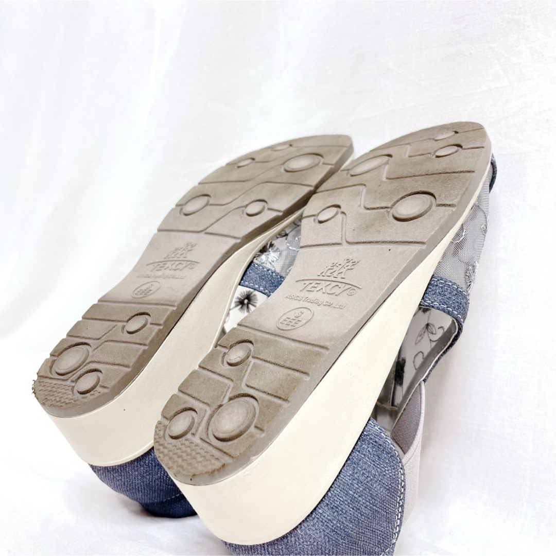 asics(アシックス)の美品✨️ASICS　TEXCY　サンダル3E Sサイズ レース 花柄 シアー レディースの靴/シューズ(サンダル)の商品写真