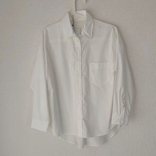 トーナル(TONAL)のTONAL　襟ワイヤー入りシャツ　ブラウス　白　長袖(シャツ/ブラウス(長袖/七分))