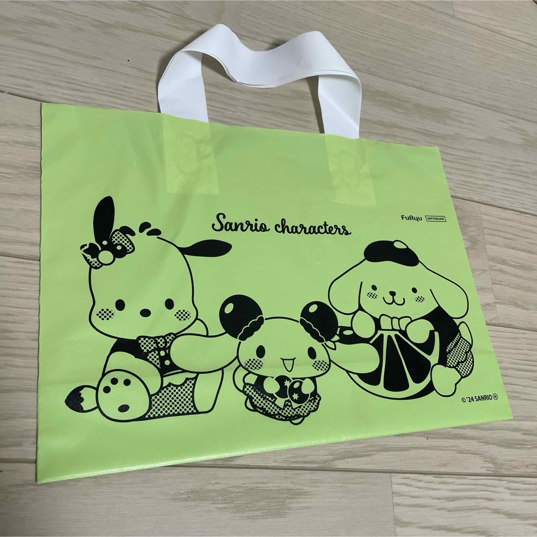 送料込★新品　サンリオ　ショッパー★ レディースのバッグ(ショップ袋)の商品写真