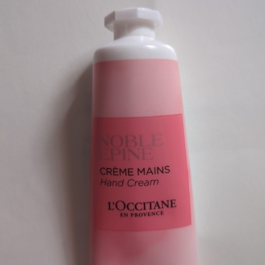 L'OCCITANE(ロクシタン)のロクシタンハンドクリーム30ml　ノーブルエピン＆バーボティン　２本 コスメ/美容のボディケア(ハンドクリーム)の商品写真