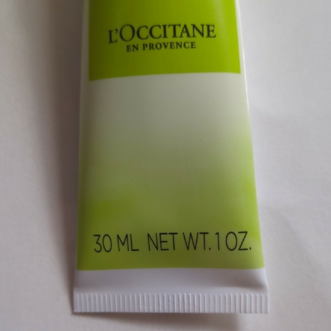 L'OCCITANE(ロクシタン)のロクシタンハンドクリーム30ml　ノーブルエピン＆バーボティン　２本 コスメ/美容のボディケア(ハンドクリーム)の商品写真