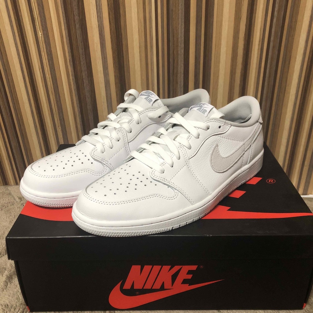 NIKE(ナイキ)のNike Air Jordan1 Low OG natural glay メンズの靴/シューズ(スニーカー)の商品写真