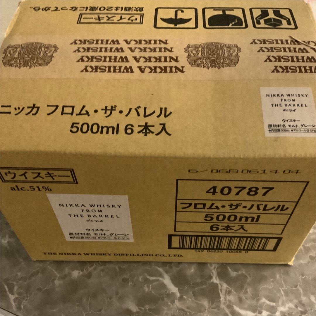 ニッカウイスキー  フロムザバレル  500ml  6本セット　国産ウイスキー 食品/飲料/酒の酒(ウイスキー)の商品写真