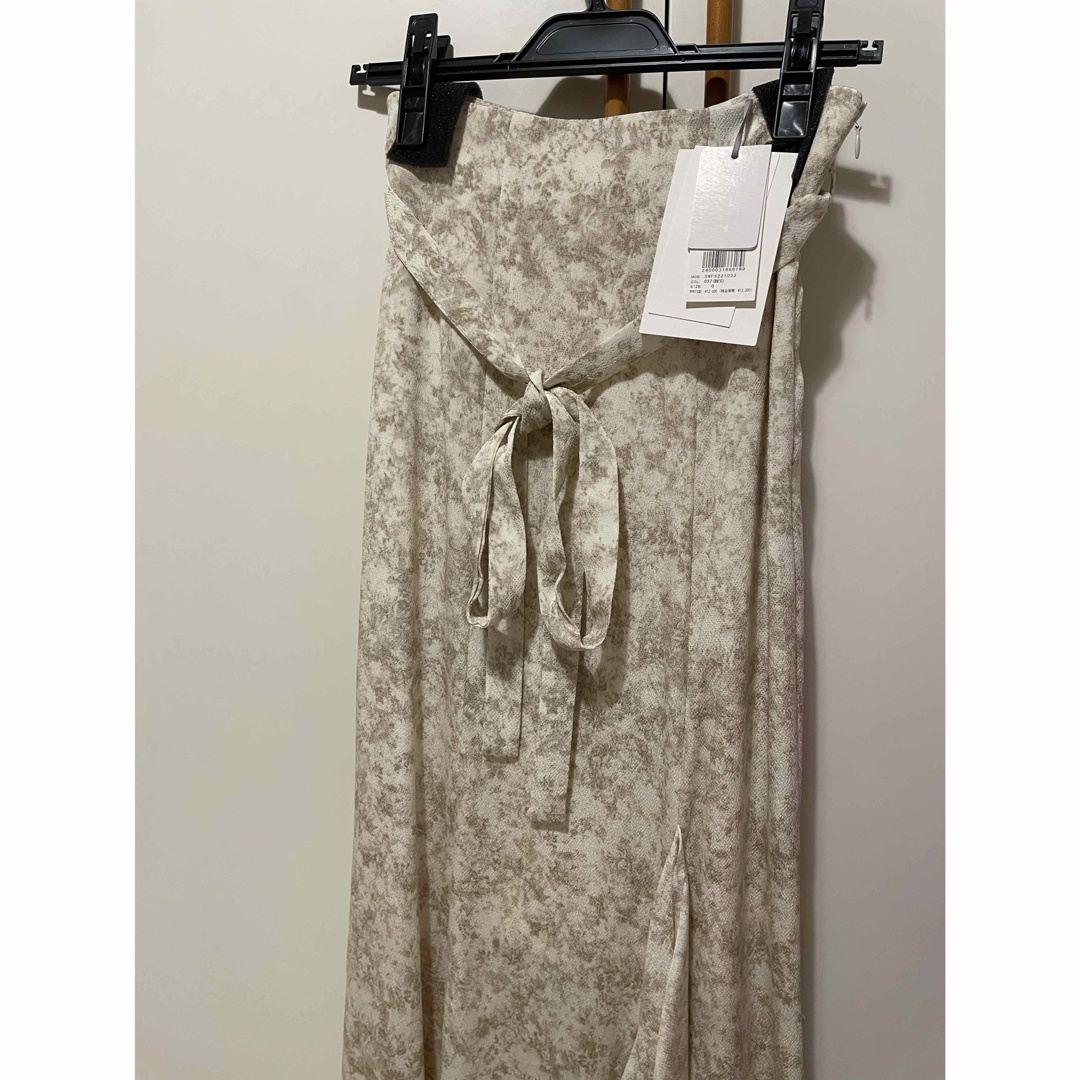 snidel バリエプリントロングスカートサイズ0 レディースのスカート(ロングスカート)の商品写真