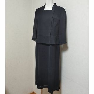 超美品　L11　東京ソワールSOIR　春夏　高級喪服ブラックフォーマルワンピース