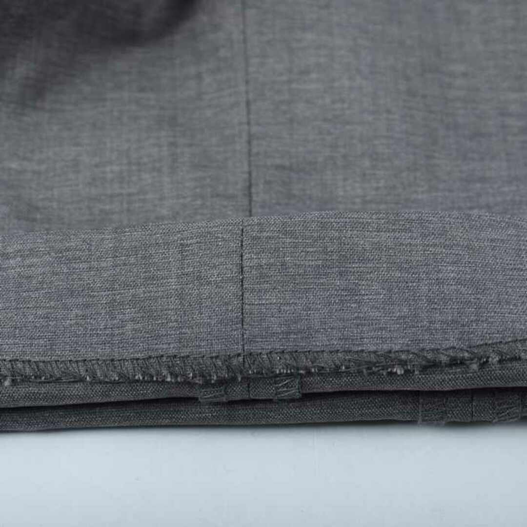 UNIQLO(ユニクロ)のユニクロ パンツ テーパード スーツ シンプル メンズ 76cmサイズ グレー UNIQLO メンズのパンツ(その他)の商品写真