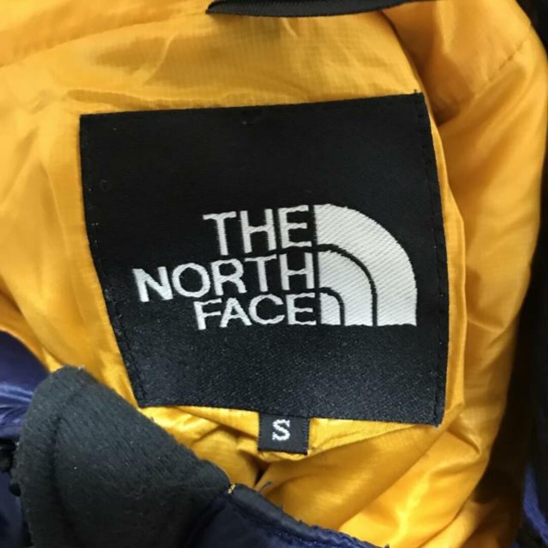 THE NORTH FACE(ザノースフェイス)のTHE NORTH FACE(ノースフェイス) ブルゾン サイズS メンズ - ネイビー 長袖/中綿/冬 メンズのジャケット/アウター(ブルゾン)の商品写真