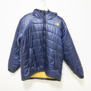 ザノースフェイス(THE NORTH FACE)のTHE NORTH FACE(ノースフェイス) ブルゾン サイズS メンズ - ネイビー 長袖/中綿/冬(ブルゾン)