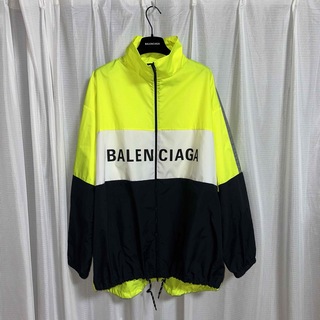 バレンシアガ(Balenciaga)の【希少】17AW BALENCIAGA プルー　オーバー　ナイロンジャケット(ナイロンジャケット)