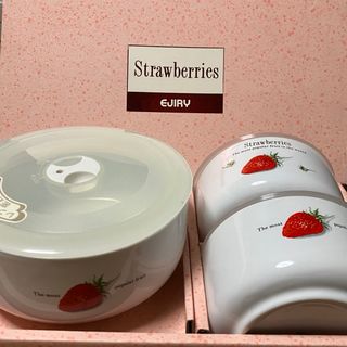 Straw berries EJIRY 電子レンジ可　密封容器(容器)