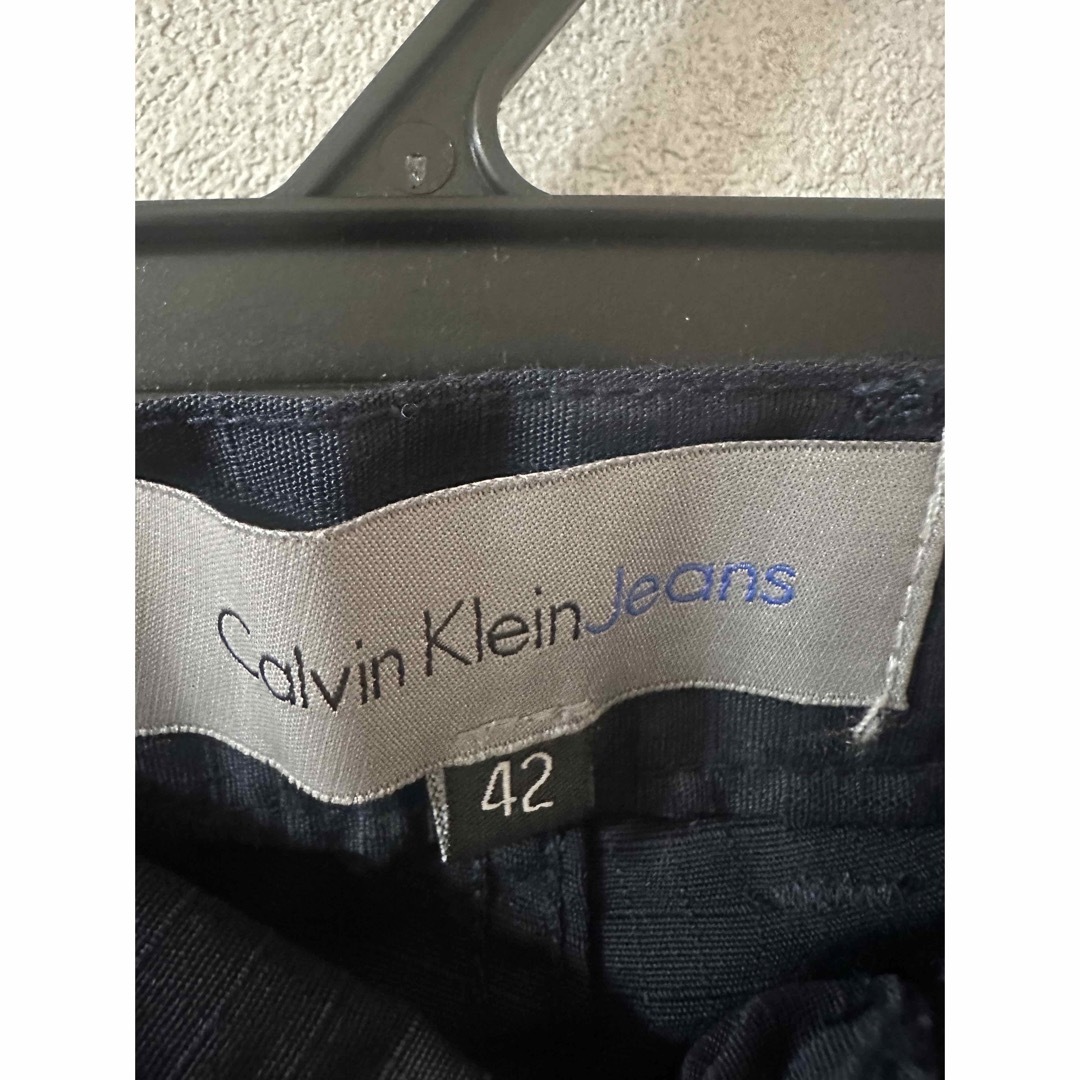 Calvin Klein(カルバンクライン)の新品 Calvin Klein メンズパンツ 長ズボン ネイビー 42サイズ メンズのパンツ(その他)の商品写真