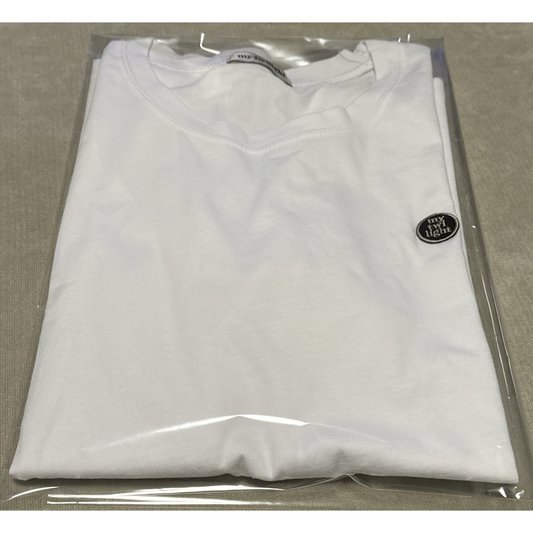 patra mytwilight ロゴ刺繍 ワッペン Tシャツ レディースのトップス(Tシャツ(半袖/袖なし))の商品写真