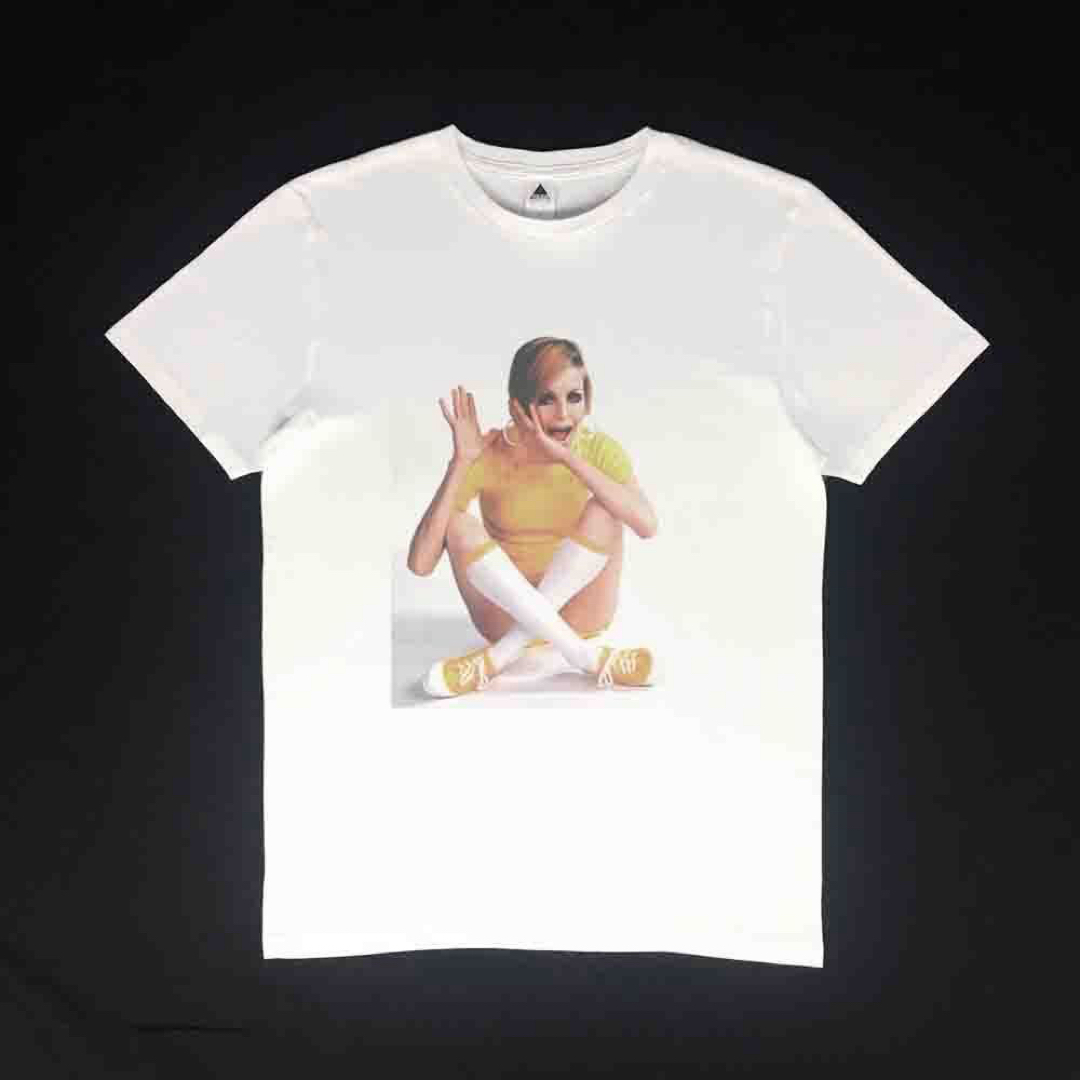 新品 TWIGGY ツイッギー ミニスカ ファッションアイコン モデル Tシャツ メンズのトップス(Tシャツ/カットソー(半袖/袖なし))の商品写真