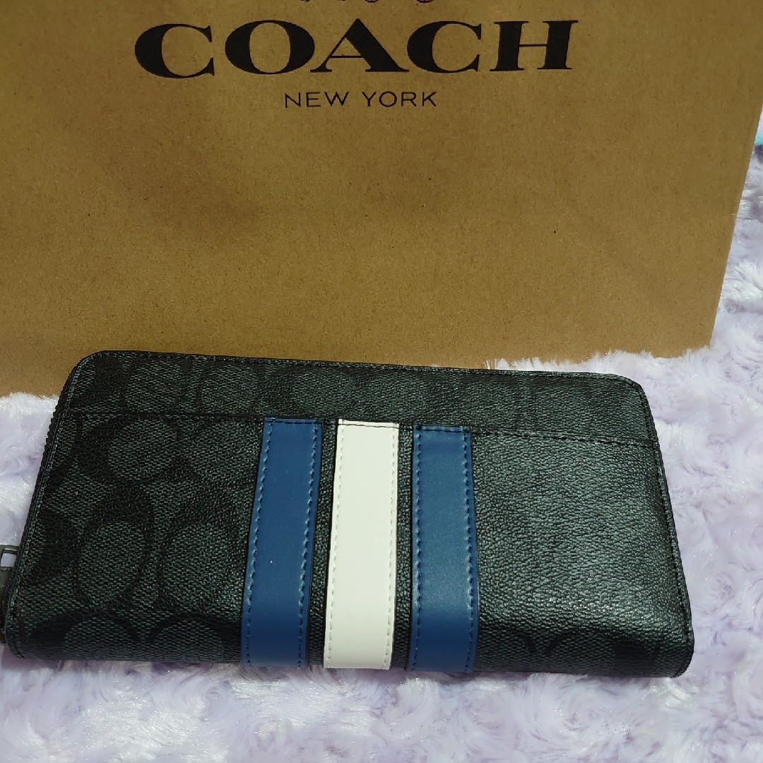 COACH(コーチ)のCOACH　長財布　新品　未使用　メンズ　大人気 メンズのファッション小物(長財布)の商品写真