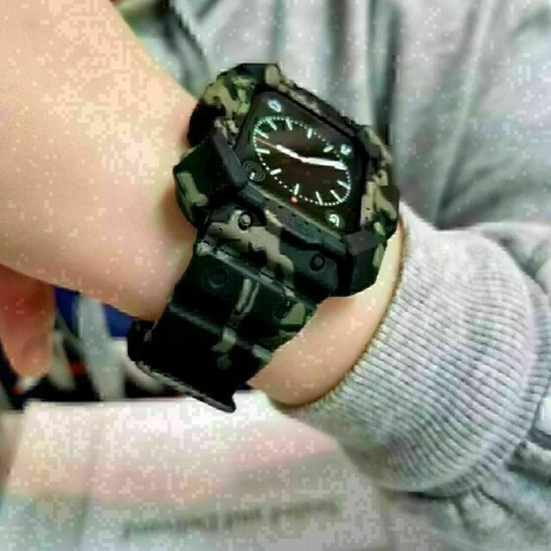 Apple Watch ベルト　38/40/41mm　緑迷彩　バンド　新品 メンズの時計(ラバーベルト)の商品写真