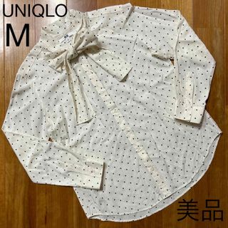 ユニクロ(UNIQLO)のレディース　美品　UNIQLO ユニクロ　長袖　ブラウス　シャツ　ドット　M (シャツ/ブラウス(長袖/七分))