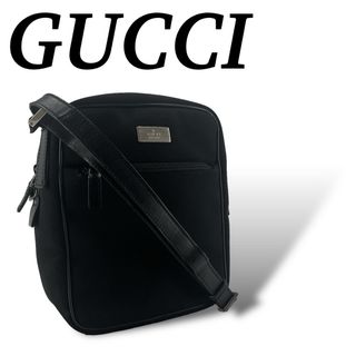 グッチ(Gucci)のグッチ　ショルダーバッグ　斜めがけ　ロゴプレート　GG柄　ブラック　キャンバス(ショルダーバッグ)