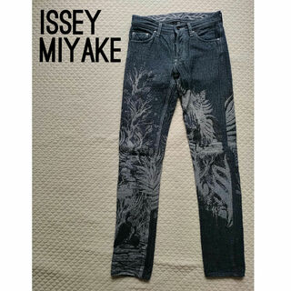イッセイミヤケ(ISSEY MIYAKE)のISSEY MIYAKE　A-POC　日本製高品質　総柄　デニム風　パンツ(デニム/ジーンズ)