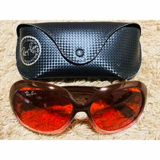 レイバン(Ray-Ban)の美品 レイバン 純正 サングラス 4098 専用ケース 付レッド Ray Ban(サングラス/メガネ)