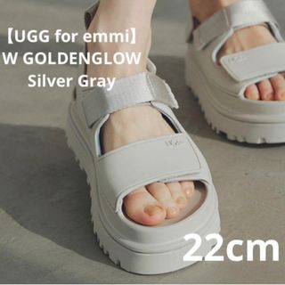 アグ(UGG)の【UGG for emmi】W GOLDENGLOW シルバーグレー 22cm(サンダル)