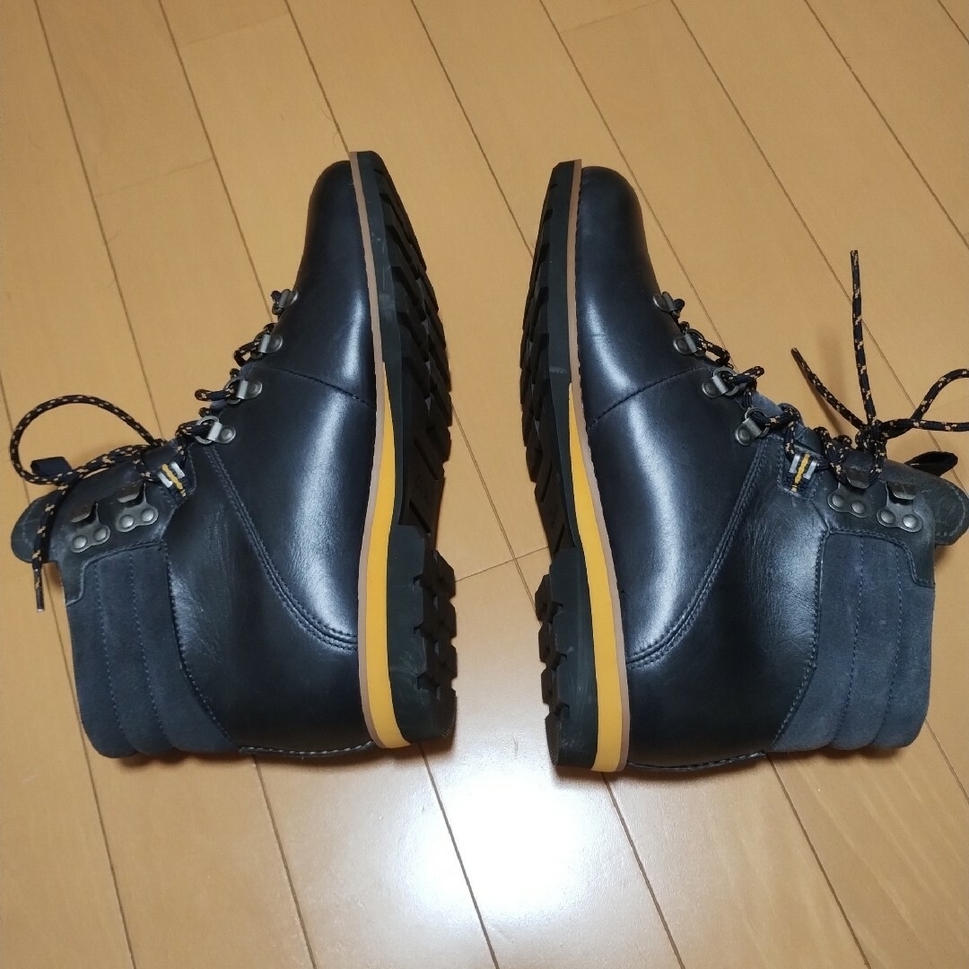 Clarks(クラークス)のgore-tex  クラークス ブーツ　未使用品 メンズの靴/シューズ(ブーツ)の商品写真